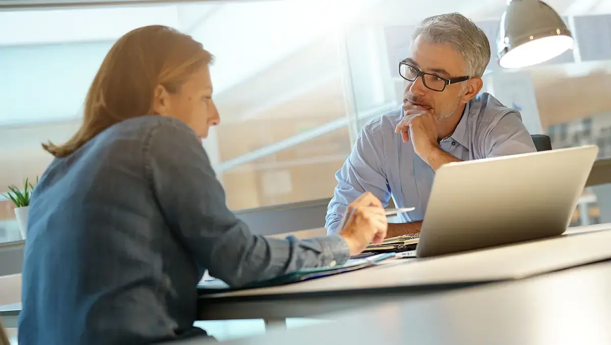 Project_Management_Meeting_color_cropped_small